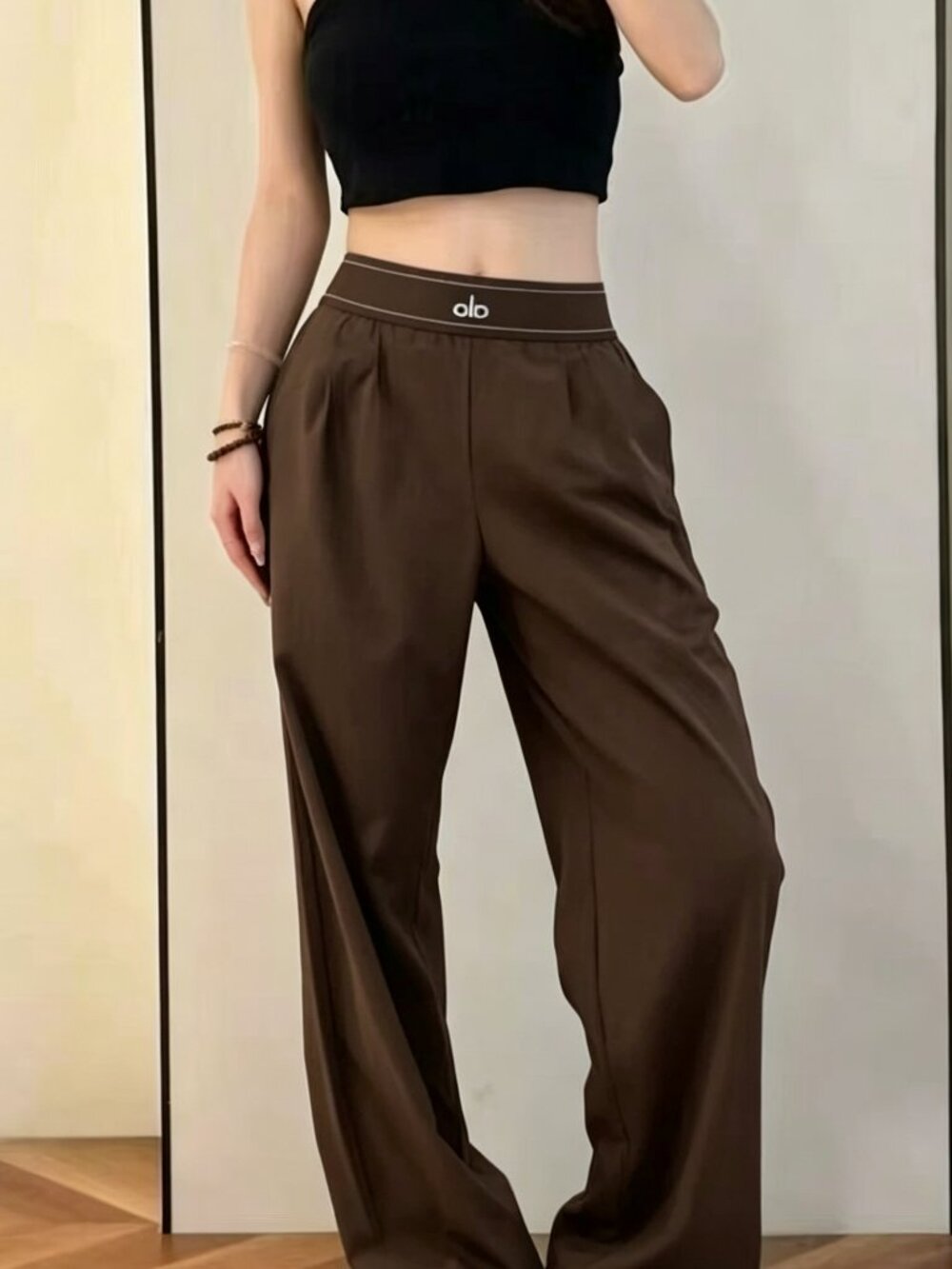🏈ALO Yoga Suit Up Trouser Coffee Brown (Regular)🎻slim‑tailored